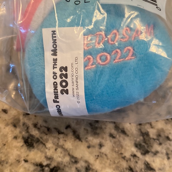 Sanrio Tuxedosam 2022 Plush Keychain - Picture 2 of 3